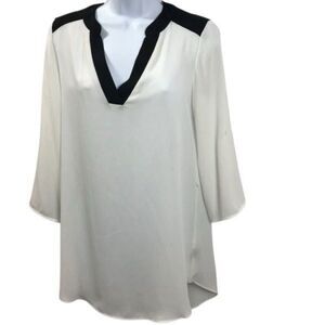 IZ Byer cares cream Blouse size S….0424